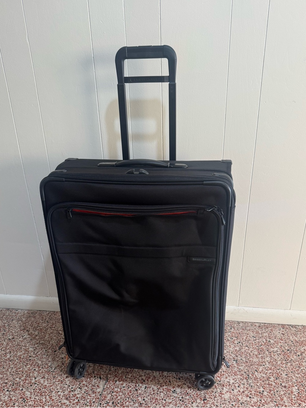 Briggs & Riley Black Rolling Check-On Suitcase Baseline Spinner u128cxsp-4 Large